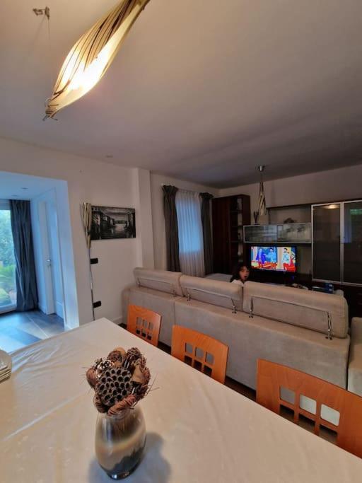 Pearl Adriatic Coast Apartament Golem (Tirana)